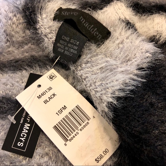 Steve Madden-Brushed Knit Chevron Stripe Scarf-NWT - Picture 5 of 5